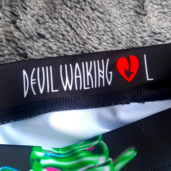 Devil Walking Emerald Skeleton Booty Shorts - Picture 4 of 8